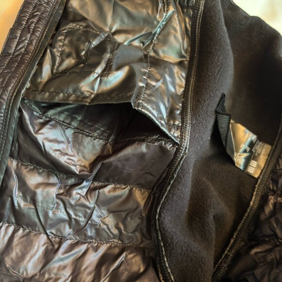 Uniqlo Packable Hooded Vest 🧊 Ultra Light Down Size XS - Picture 8 of 12